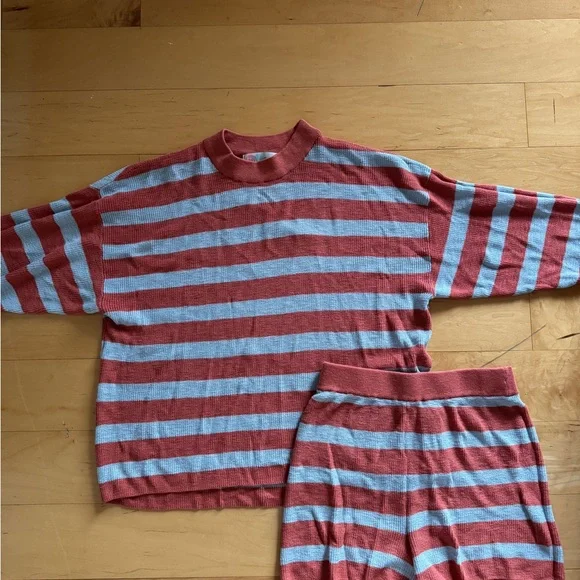 Free People Malibu Surf Sweater Co-Ord Set - Picture 2 of 4
